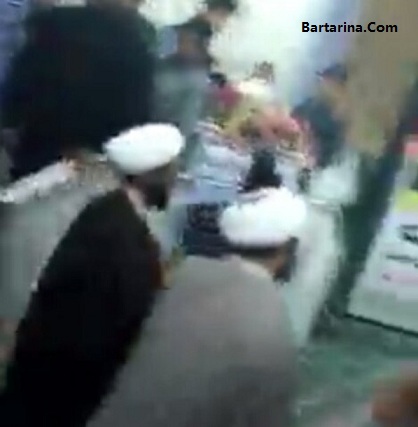 فیلم توهین و حمله دلواپسان به امام جمعه بیرجند در مسجد