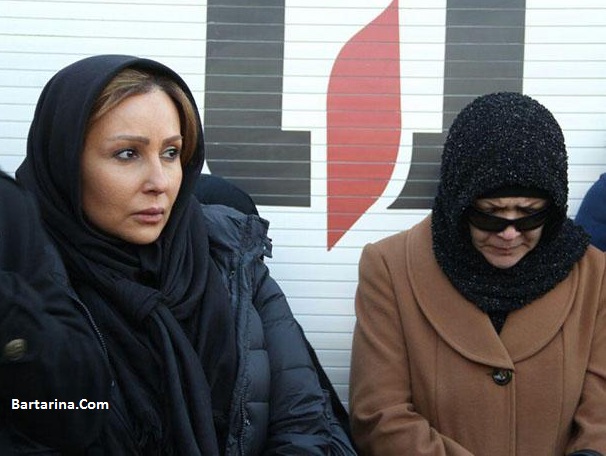 عکس مهناز افشار و بازیگران زن در تشییع شهدای آتش نشان پلاسکو