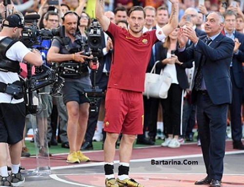 فیلم خداحافظی فرانچسکو توتی بازیکن رم ایتالیا از فوتبال